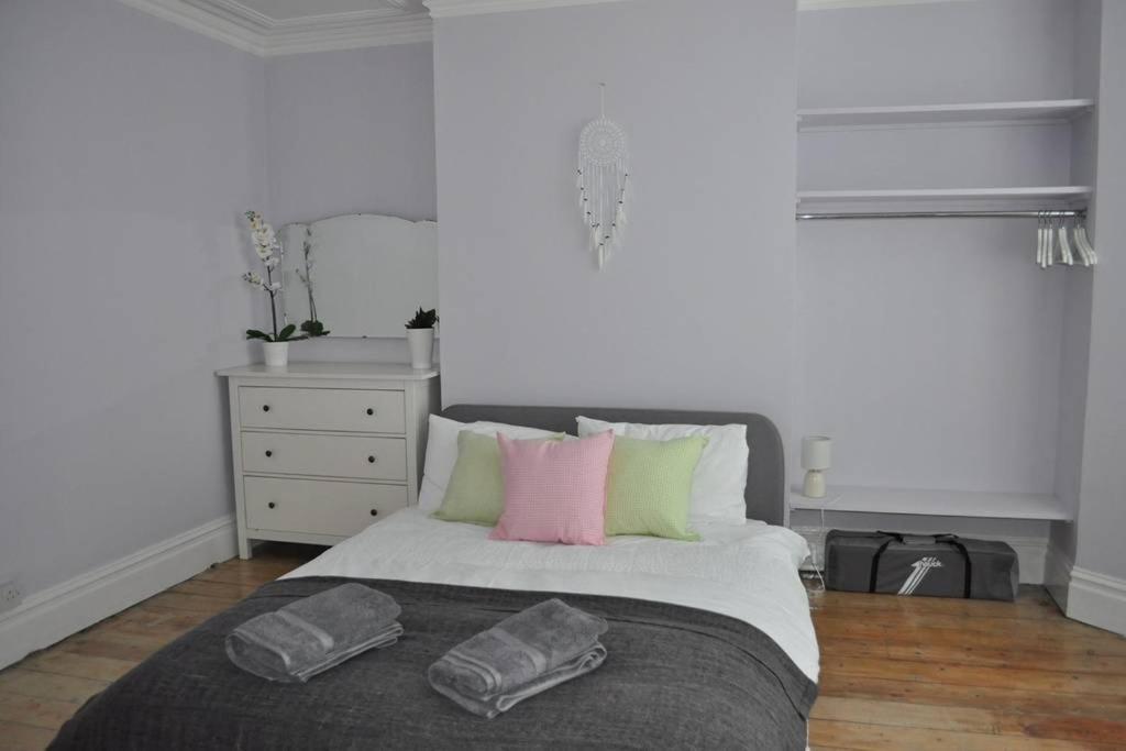 Vila Beautiful Large Victorian Waterfront House Bristol Exteriér fotografie